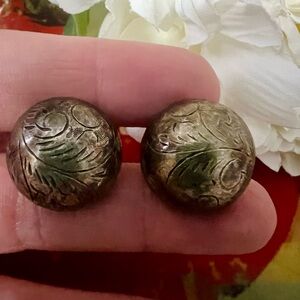 Vintage Stamped 925 Sterling Silver Etched Hemisphere Or Button Earrings